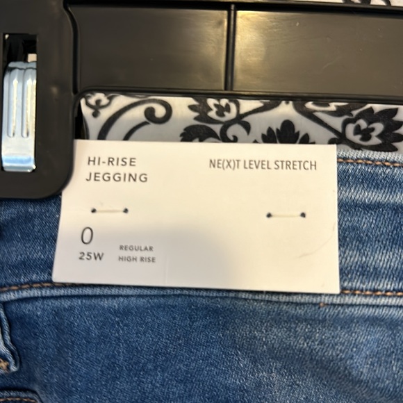 American Eagle Next Level Stretch Hi Rise Jegging size 0 - Picture 5 of 6